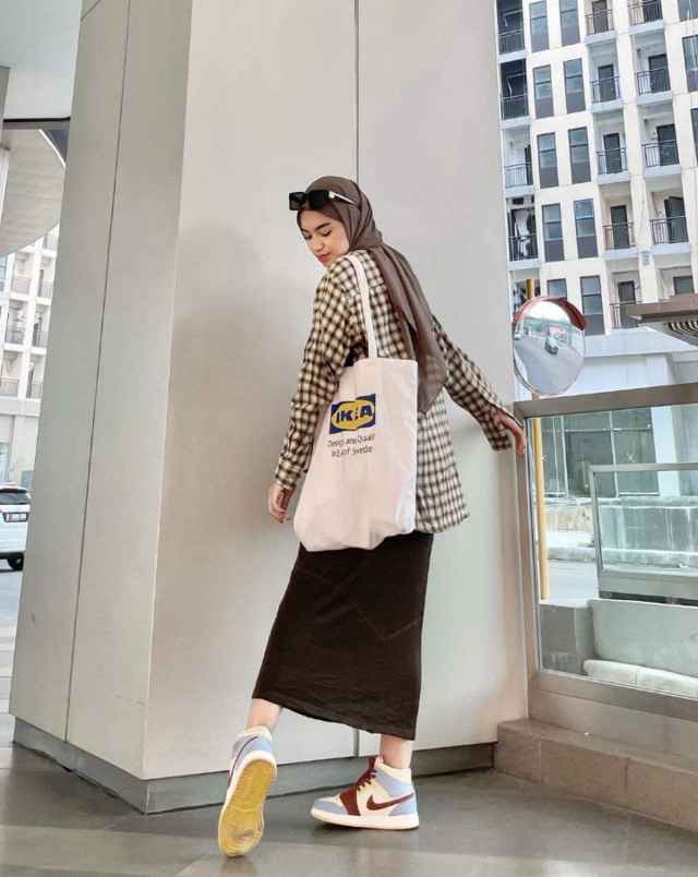 ootd rok span dan kemeja