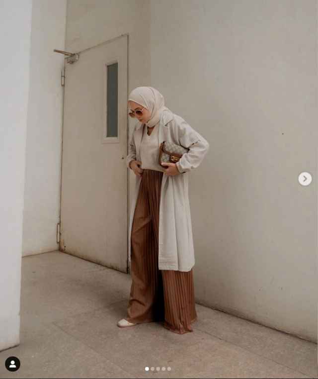 OOTD Hijab Simple untuk Hangout