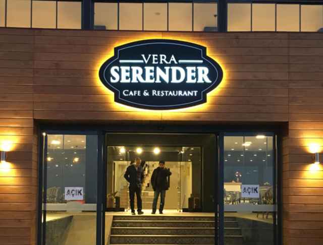 15 Desain Plang Nama Toko yang Bagus untuk Branding Usaha Plang Nama Toko