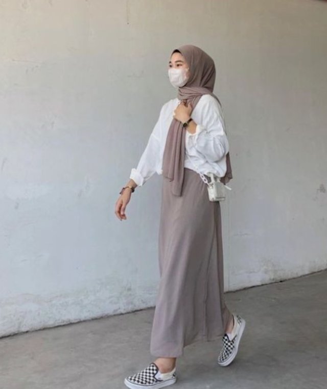 OOTD Rok Span Hijab
