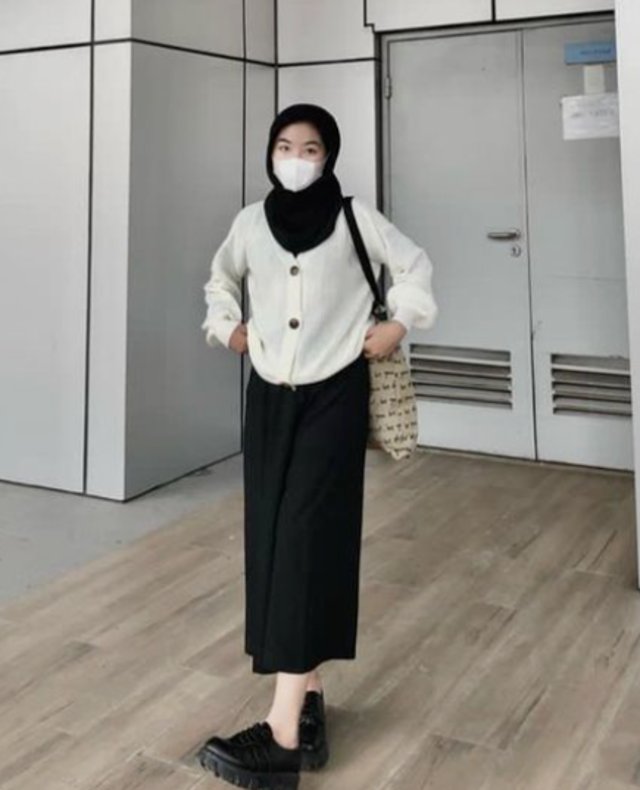OOTD Rok Span Hijab