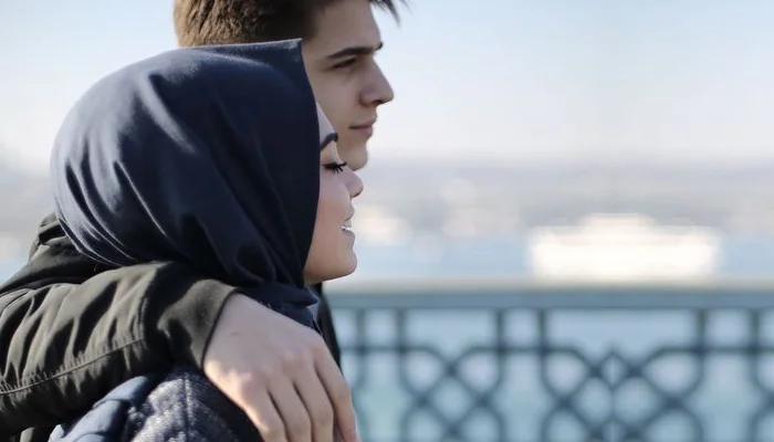 10 Doa Agar Dia Rindu dan Menghubungi Kita Jarak Jauh, Mustajab! doa agar dia rindu dan menghubungi kita