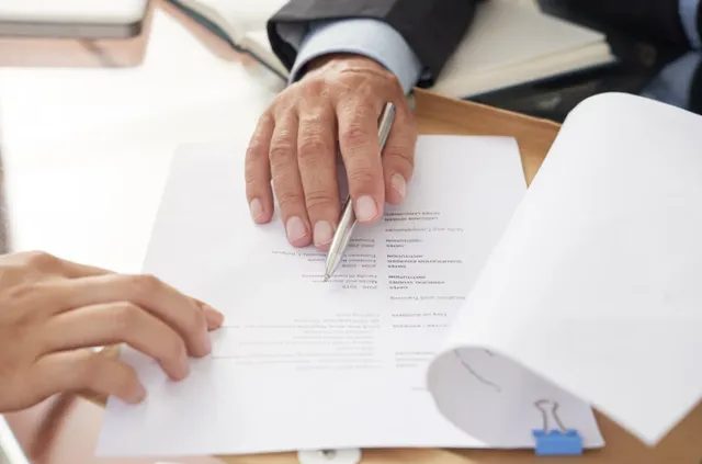 7 Unsur Kebahasaan Surat Lamaran Kerja yang Baik & Benar