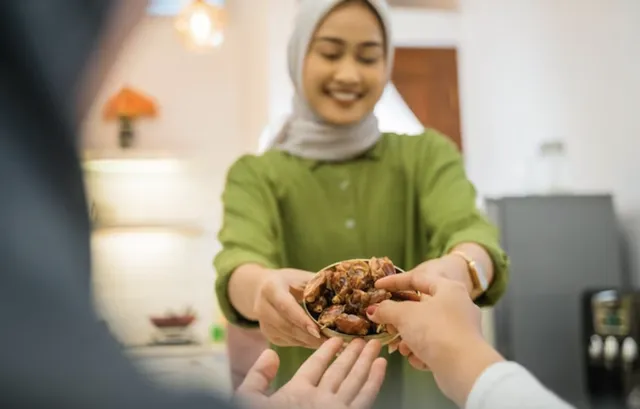 8 Usaha Rumahan di Bulan Ramadhan yang Mudah & Untung