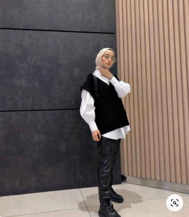 OOTD Vest Hijab