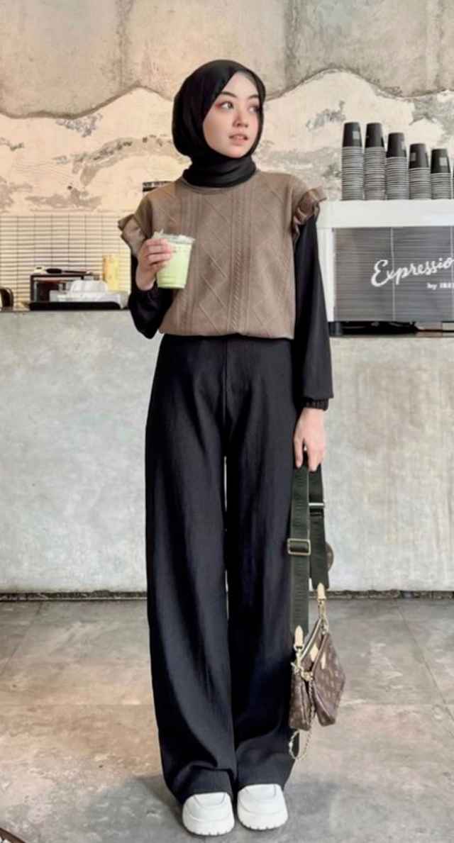 OOTD Vest Hijab