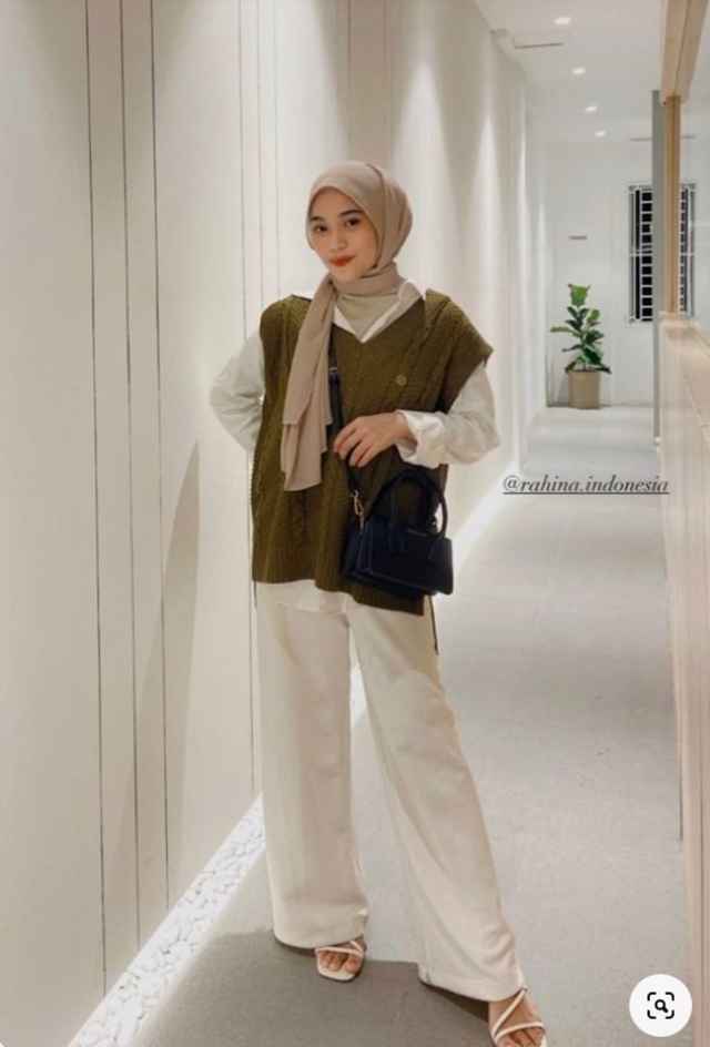OOTD Vest Hijab
