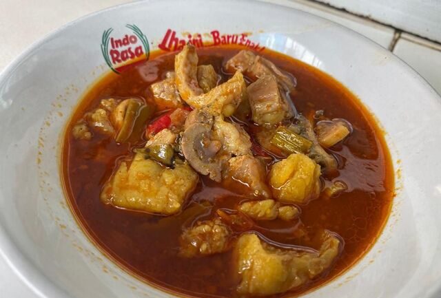 makanan favorit warteg gang mangga